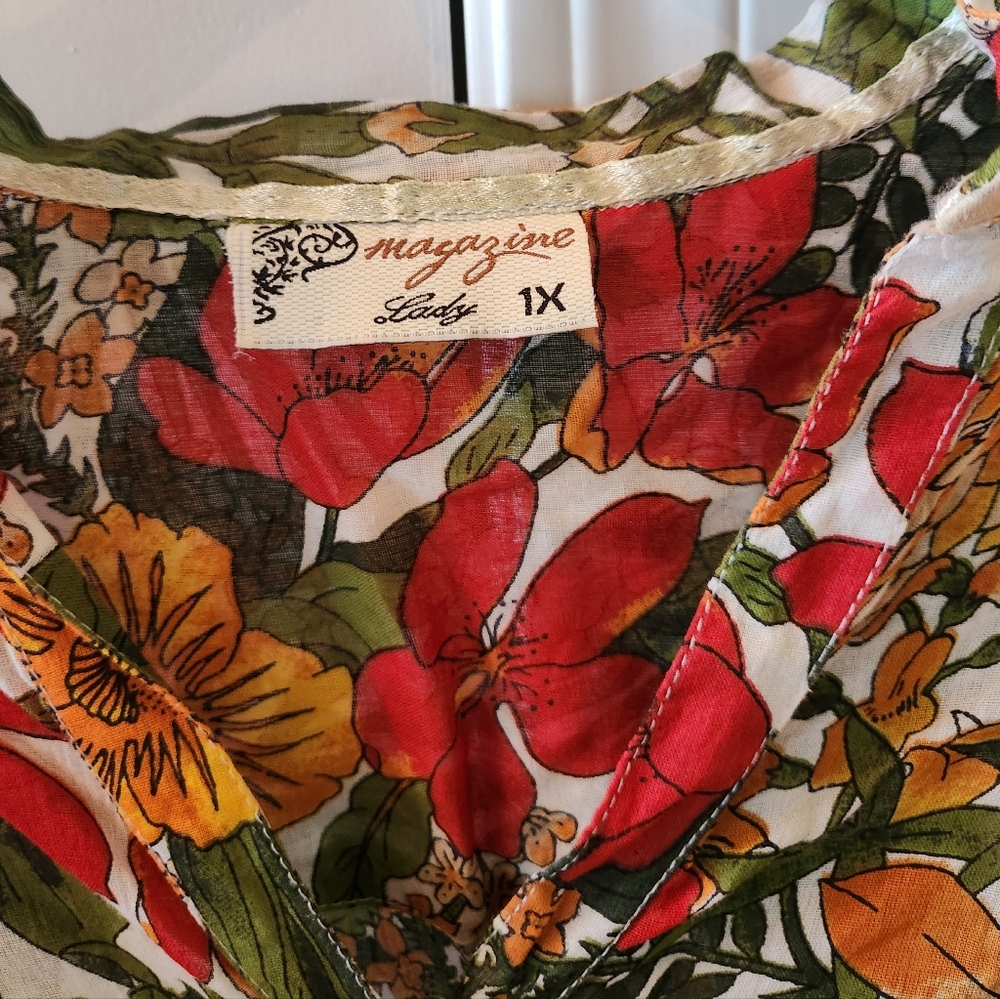 Floral V-Neck Button Detail Blouse - White with Red, Yellow & Green- Size 1X - Picture 2 of 4